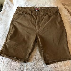 Men’s Levi’s size 36